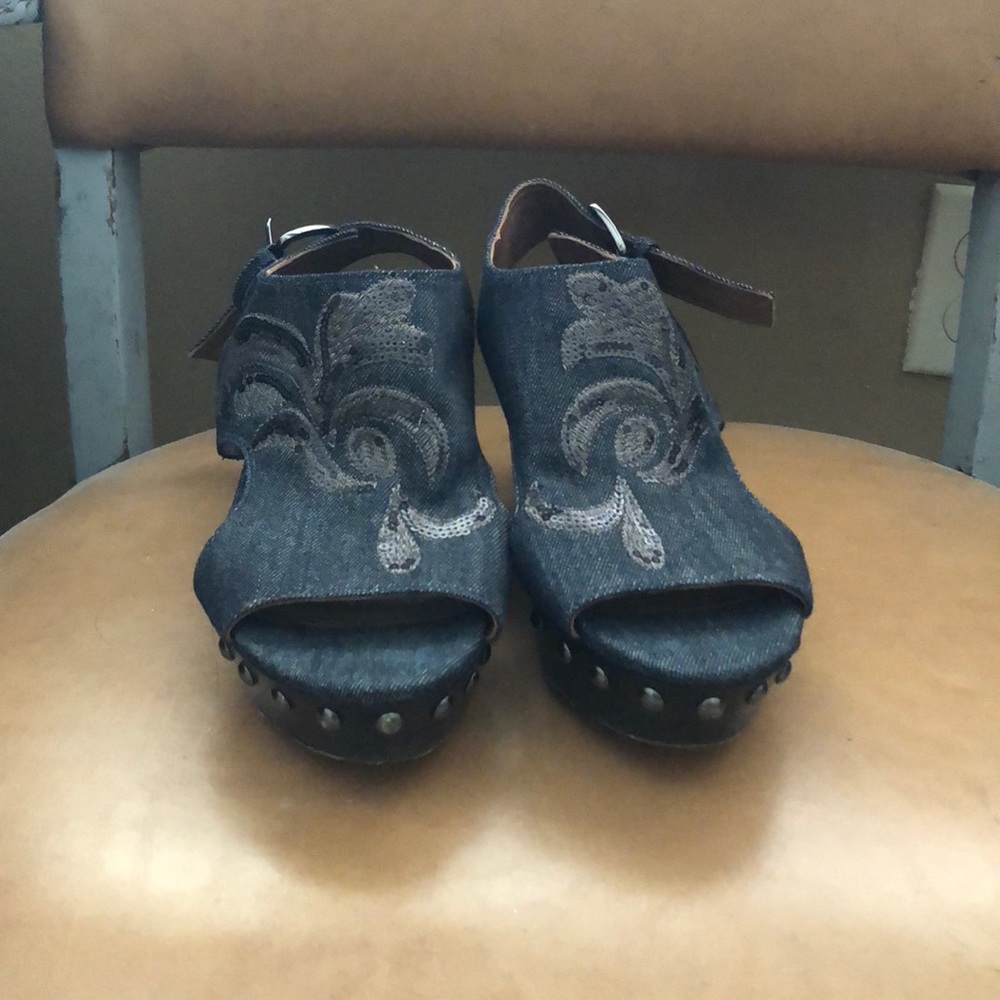 Donald J Pliner shoes